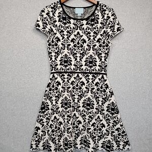CeCe by Cynthia Steffe Black Cream Damask Knit Fit Flare Dress Womens Size Small